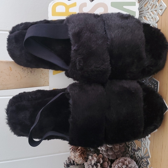 P2013 Jenni Intimates Happy Merry & Cozy Slippers Deep Black Large 9-10 - Picture 10 of 11